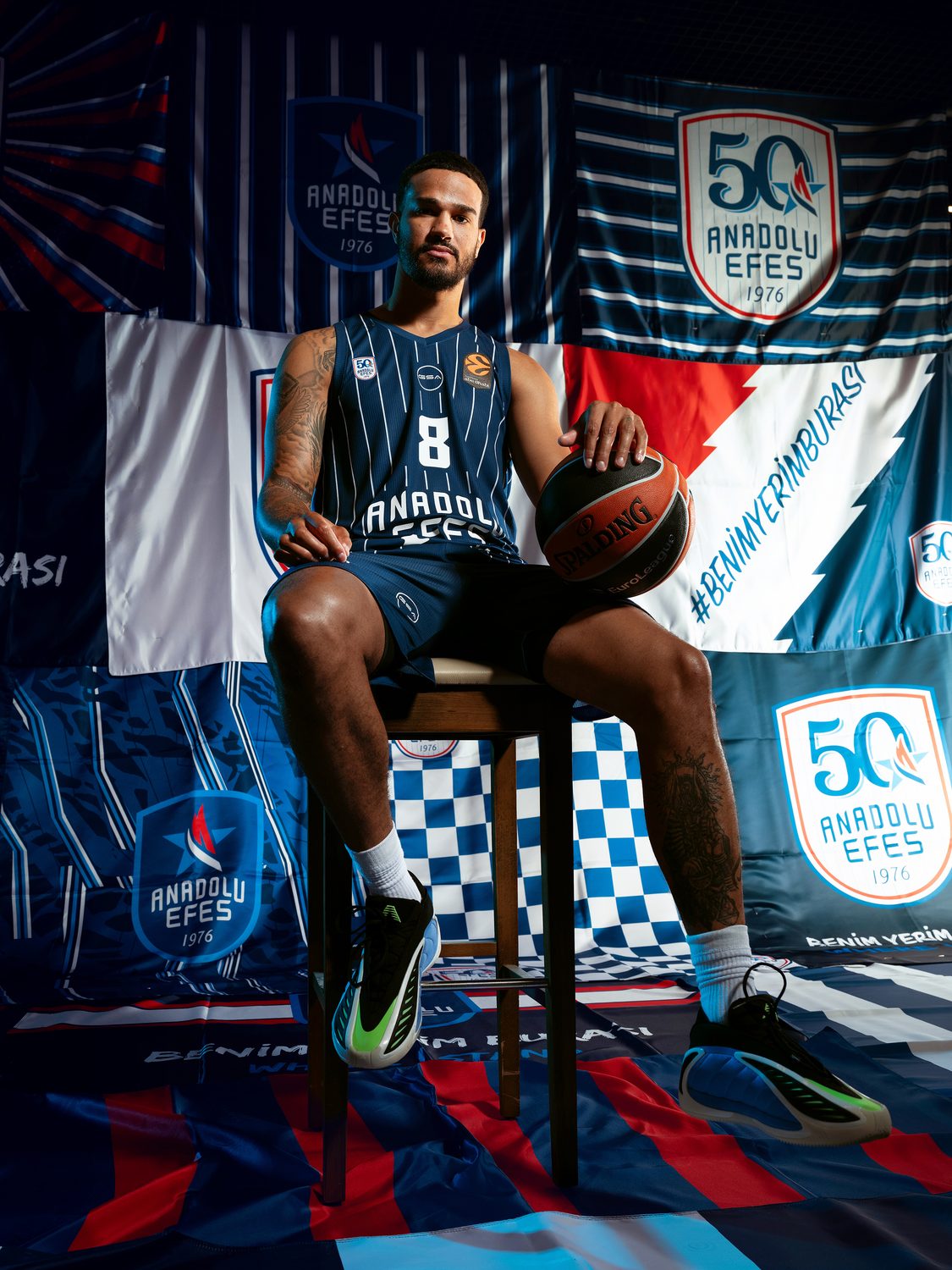 Anadolu Efes product photo, advertising & portrait, studio shot, frame 8