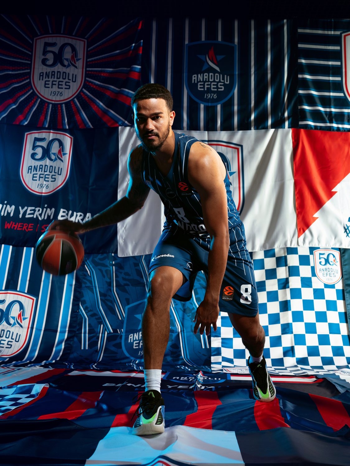 Anadolu Efes product photo, advertising & portrait, studio shot, frame 10