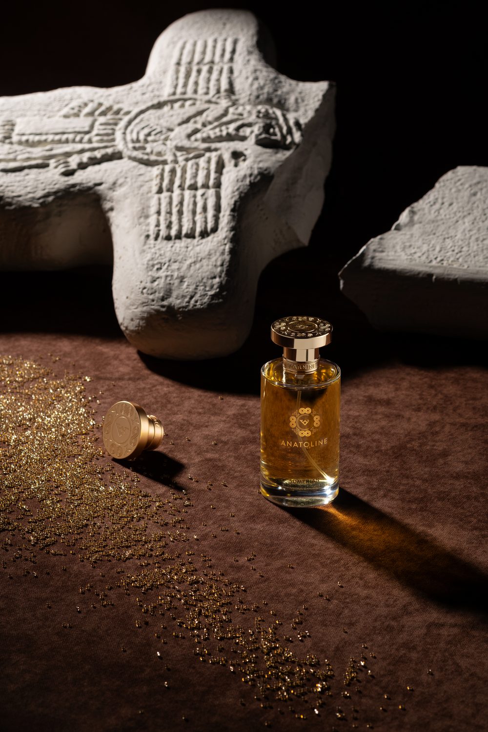 Anatoline Parfüm product photo, fragrance, studio shot, frame 2