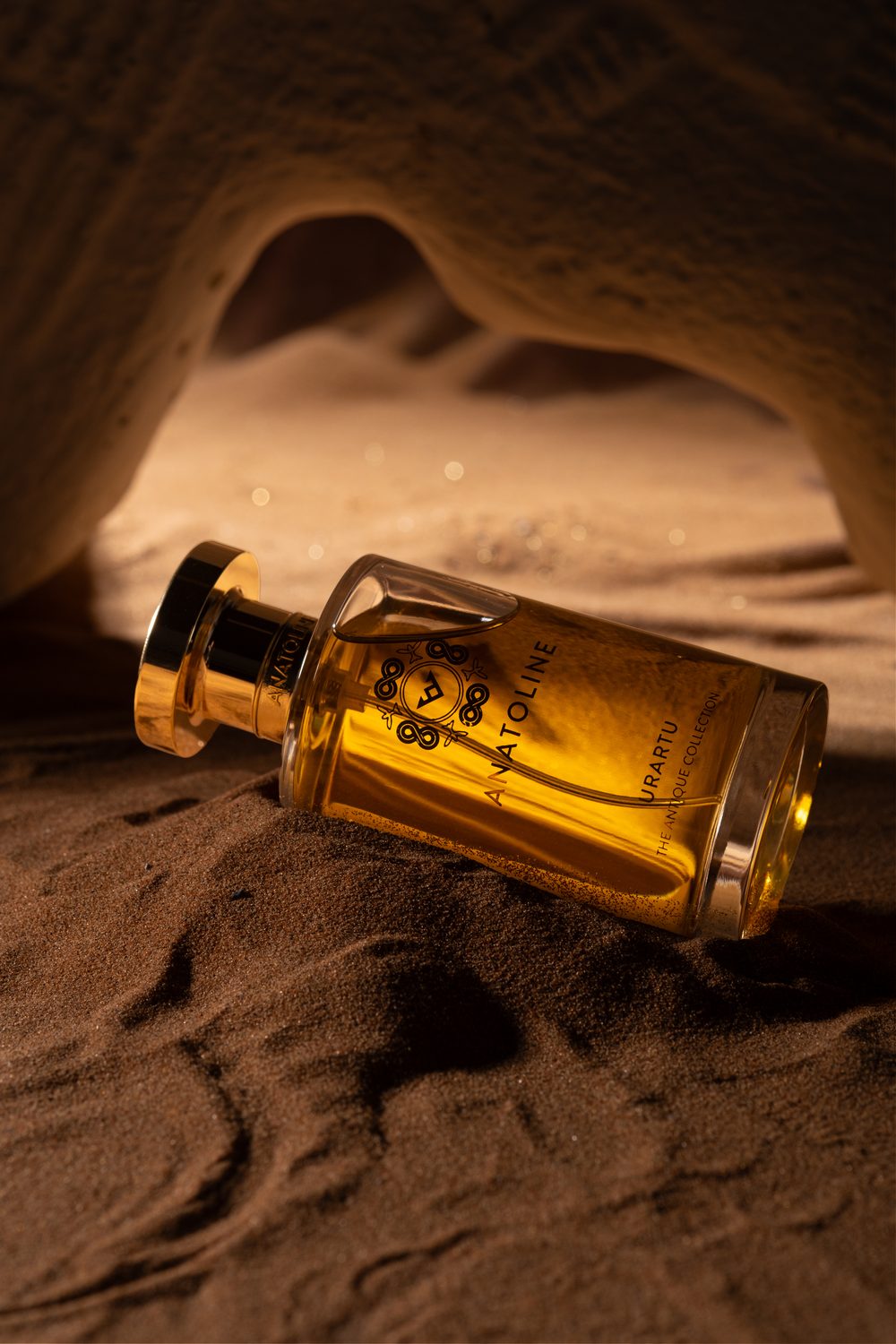 Anatoline Parfüm product photo, fragrance, studio shot, frame 1