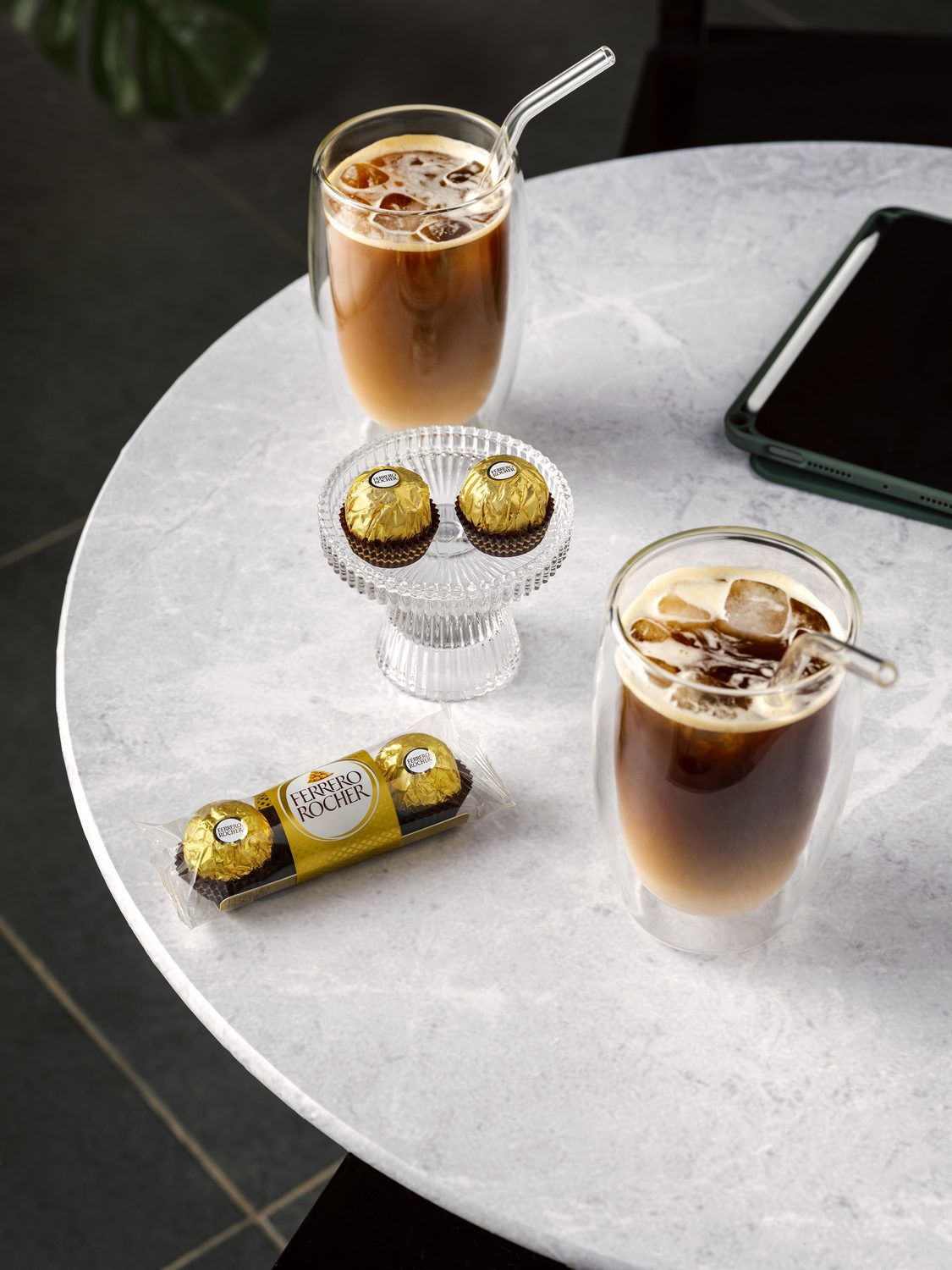 Ferrero product photo, food & drink, studio shot, frame 5