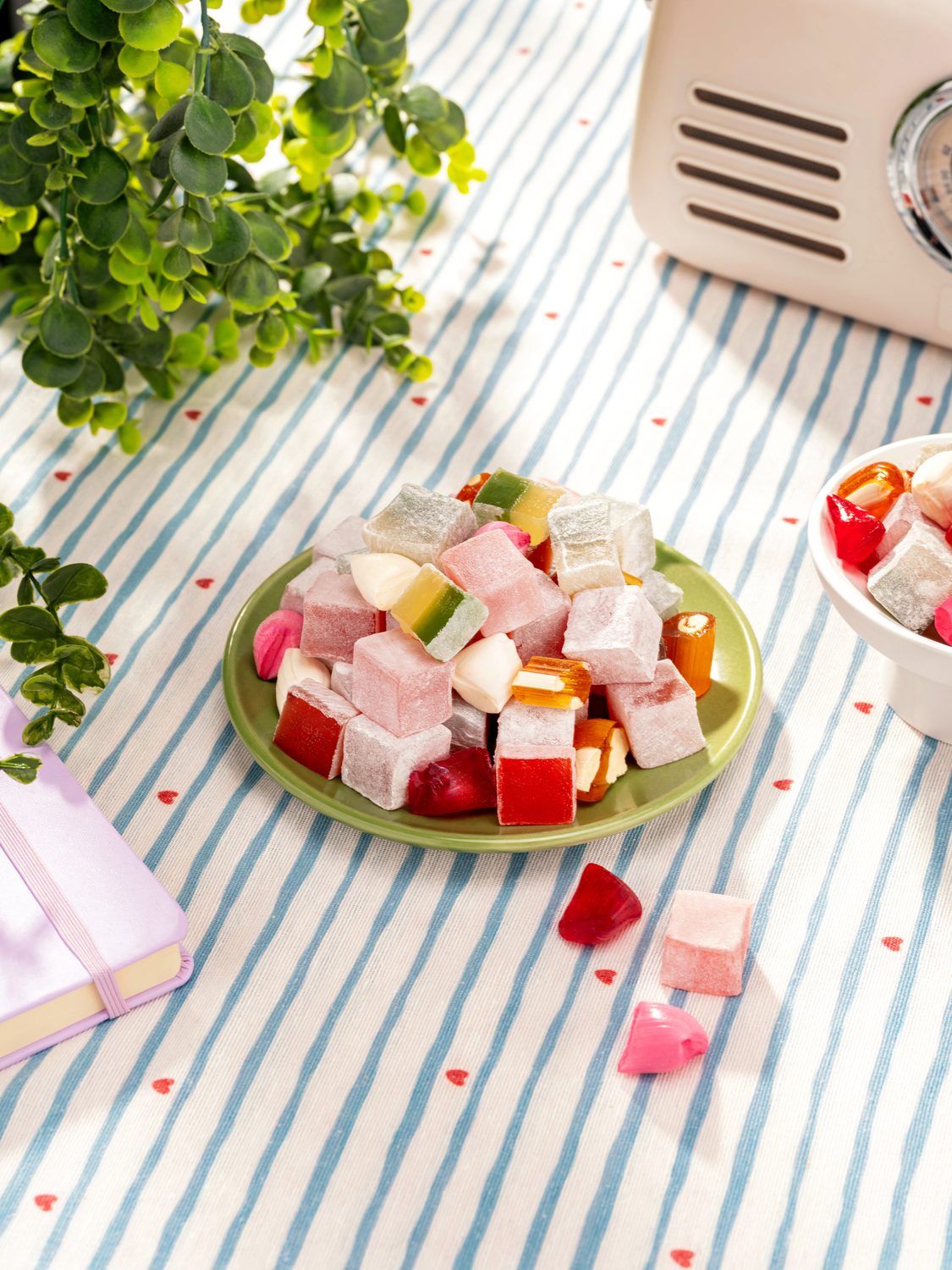 Hacı Bekir product photo, food & drink, studio shot, frame 3
